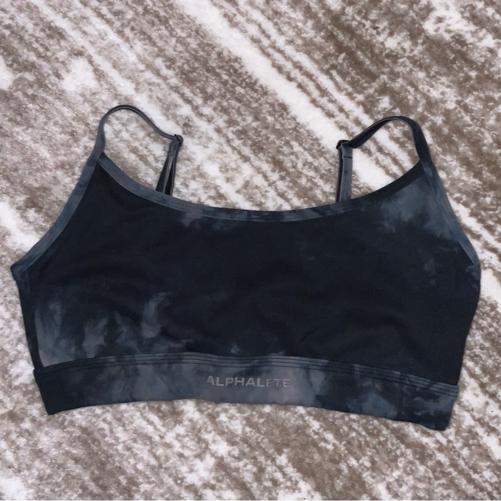 Alphalete Women's Tie-Dye Black Sports Bra